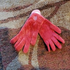 Red gloves